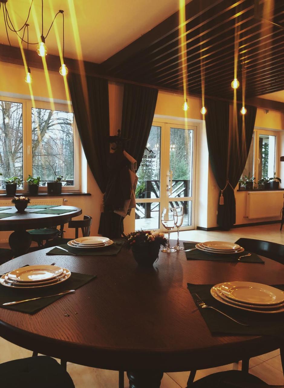Villa Billa Tatariv Exteriör bild